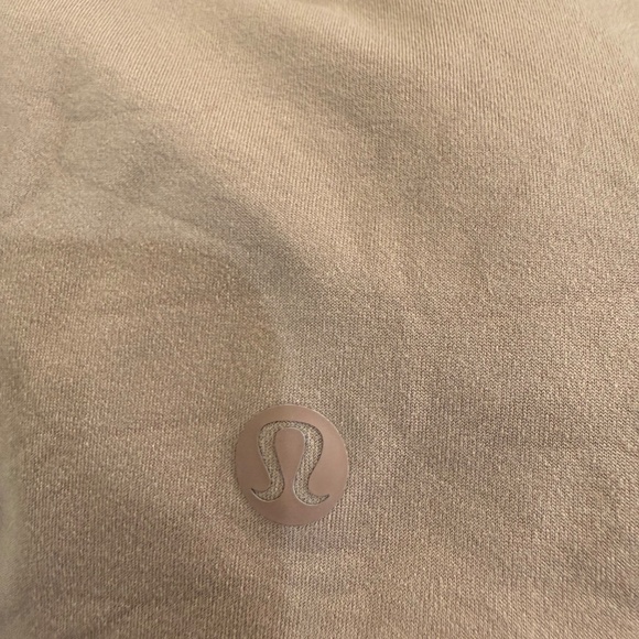 Lululemon Wundermost Ultra Soft Nulu Crewneck Cropped T-shirt, Medium - Picture 3 of 3
